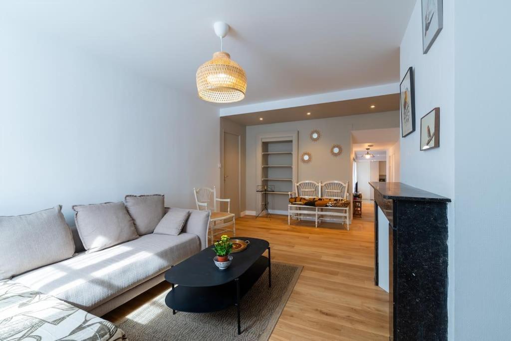 Appartement Meuse & Mono, En Hyper Centre Charleville-Mézières Екстериор снимка